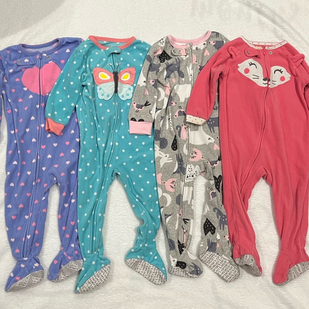 Carter’s Fleece Footed Pajamas (lot of 4)